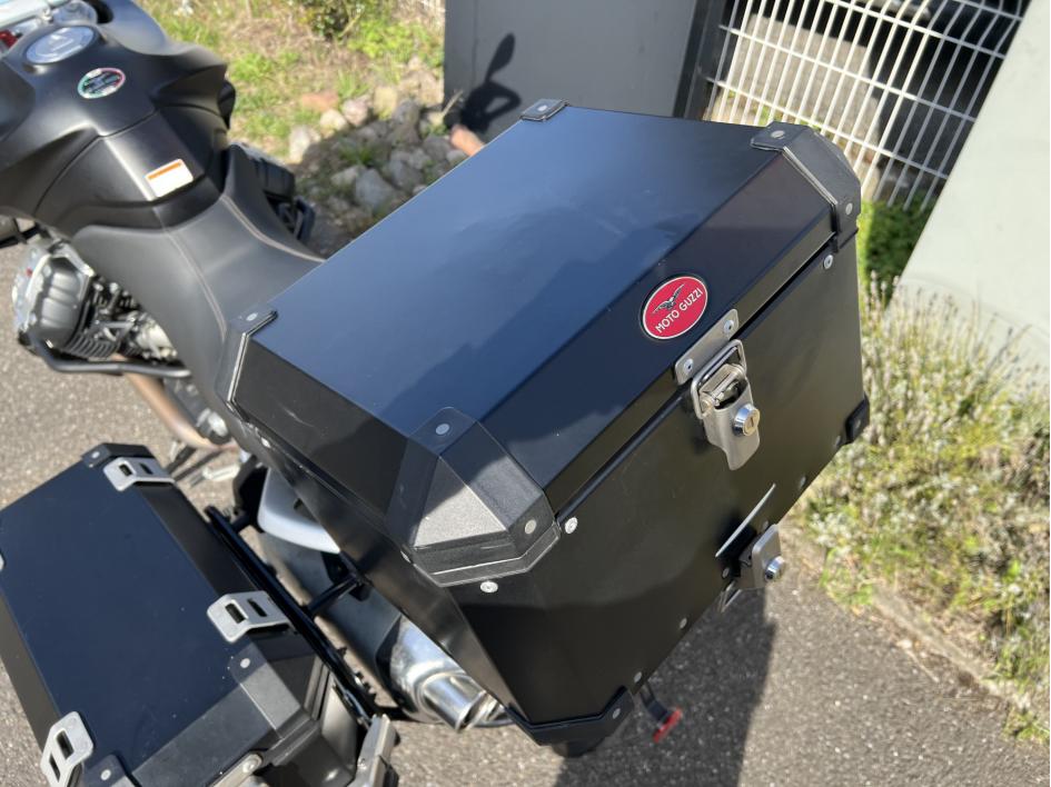 MOTO GUZZI STELVIO 1200