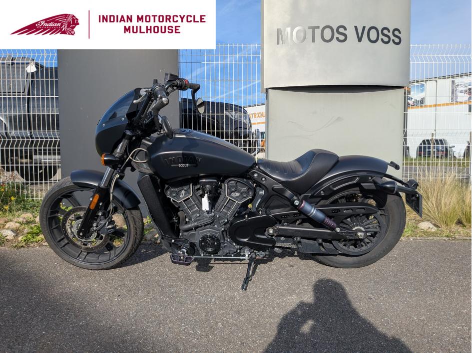 INDIAN SCOUT ROGUE 1200 1ERE MAIN
