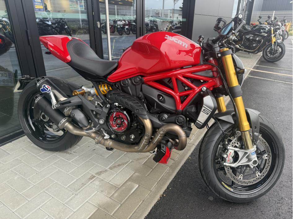 DUCATI MONSTER 1200 S