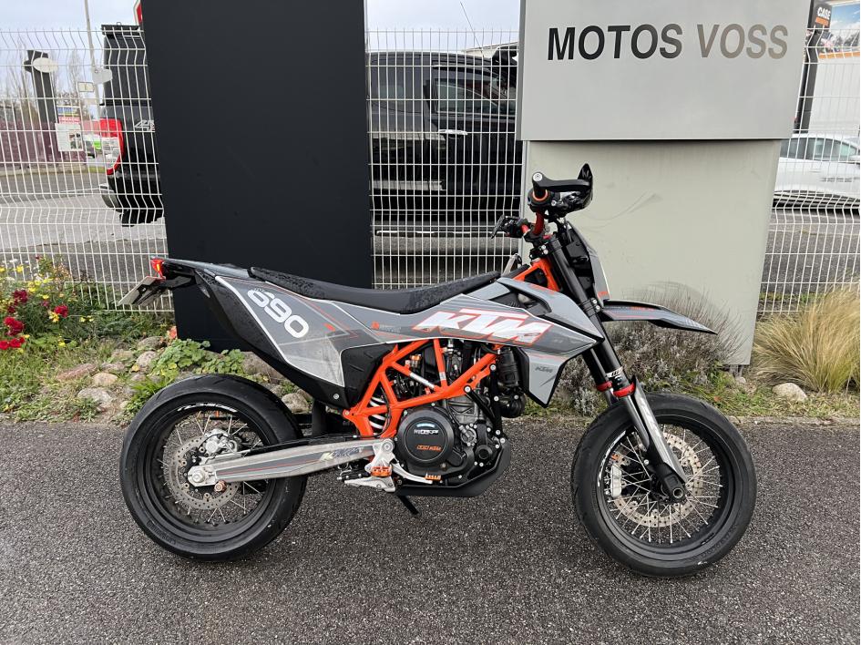 KTM 690 SMC R
