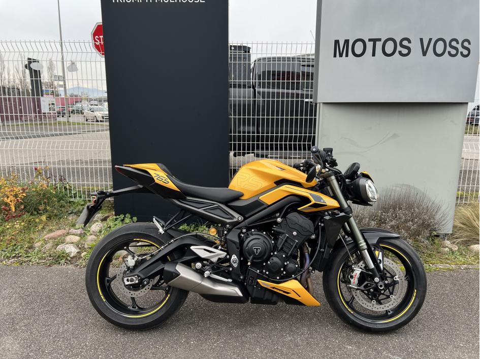 TRIUMPH STREET TRIPLE 765 RS