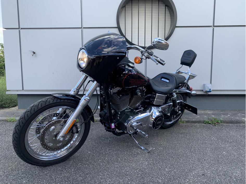 HARLEY-DAVIDSON DYNA LOW RIDER 1690