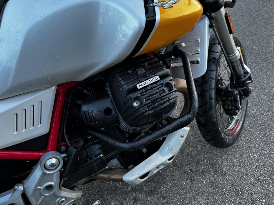MOTO GUZZI V85 TT 850