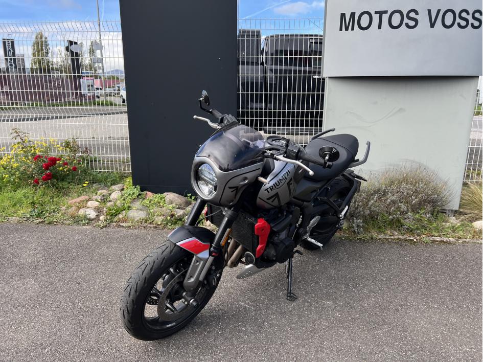 TRIUMPH TRIDENT 660 A2