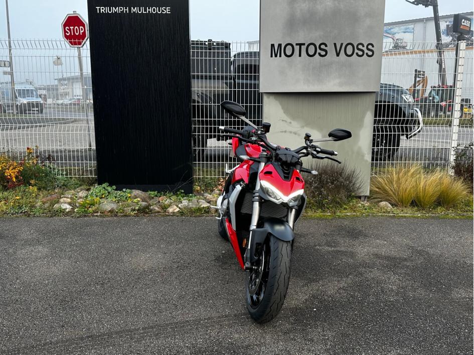 DUCATI Streetfighter V2