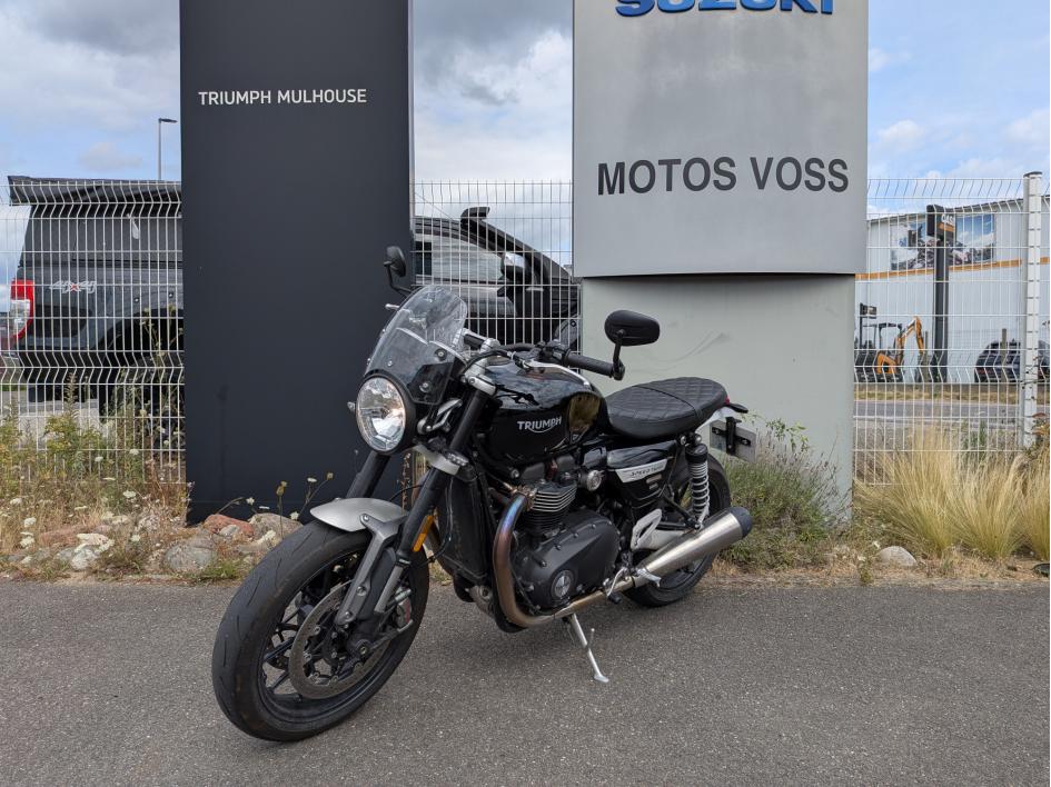 TRIUMPH SPEED TWIN 1200 1ERE MAIN