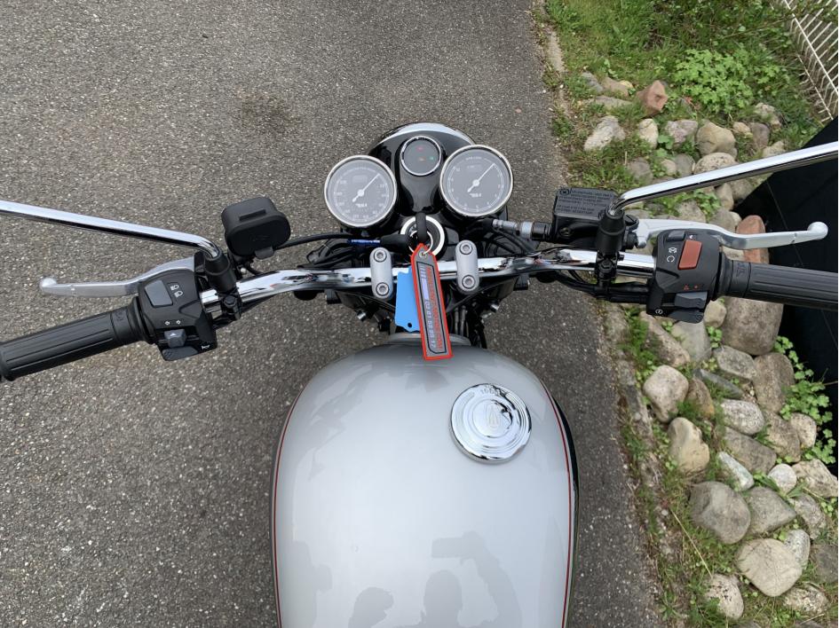BSA GOLD STAR 650